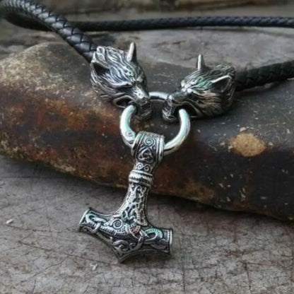 Collier Viking